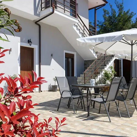 Aspa's House Ξενοδοχείο με διαμερίσματα 3*